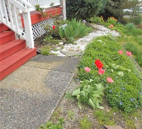 2nd image of 58720 Parkwood Dr