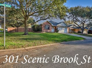 301 Scenic Brook St, Brenham, TX 77833