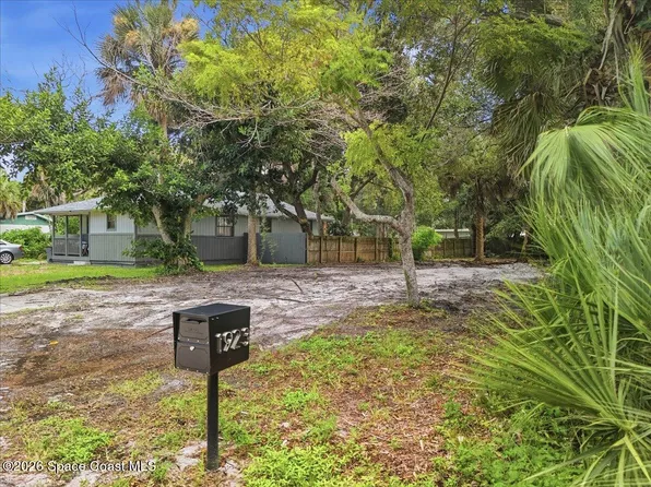 1923 Poinsetta Blvd, Melbourne, FL 32901