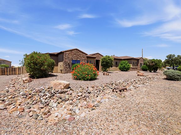 3rd image of 17138 E SUNNYDALE Drive