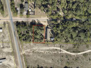 2 E Poinsetta Ave, Defuniak Springs, FL 32433