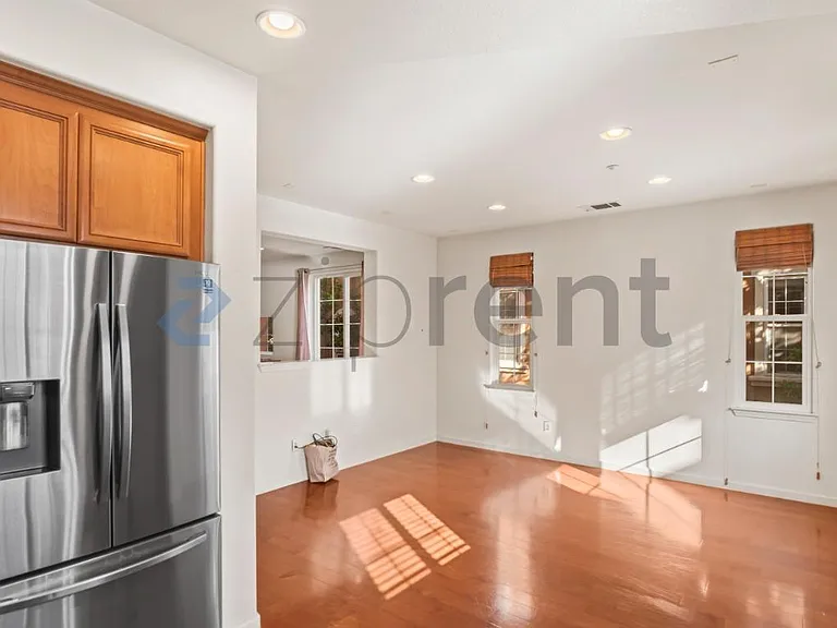 4541 Laird Cir — Photo 19
