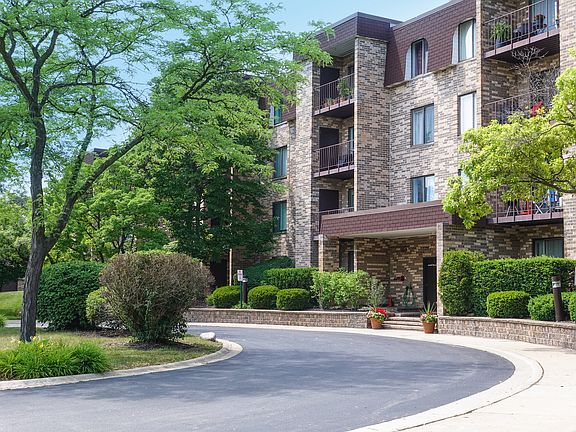 2nd image of 2150 Valencia Dr APT 203