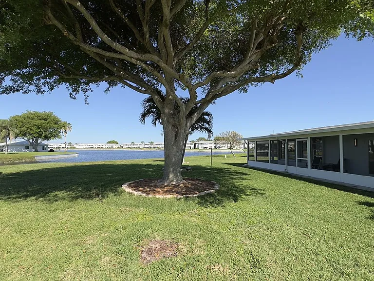 1108 Ocean Ave — Photo 23