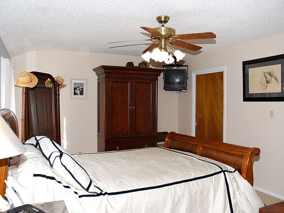 Master Suite with Walk-in Closet