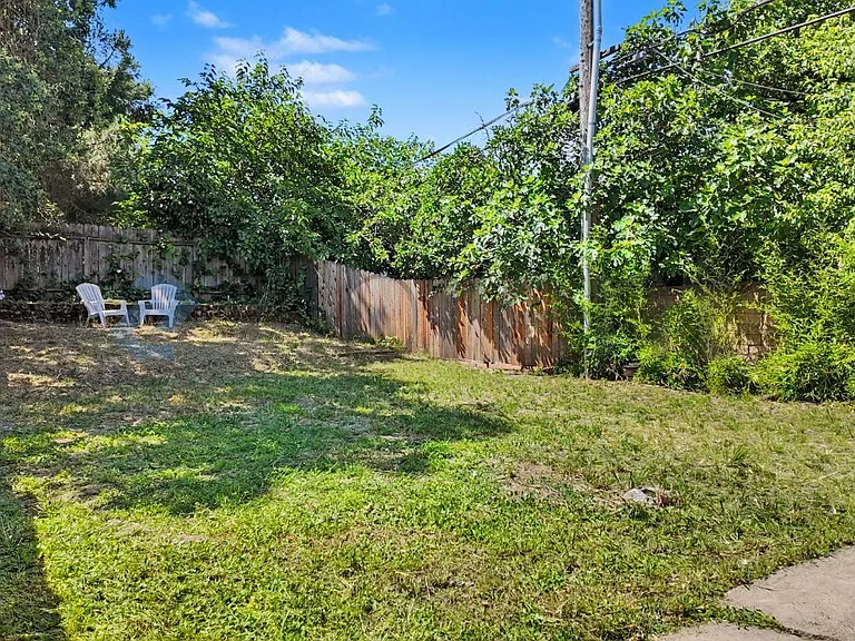 1812 Cirby Way #B — Photo 29