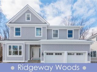 7 Railside Ave, White Plains, NY 10605