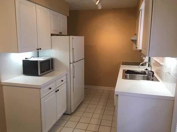 2nd image of 6323 Beechfield Dr