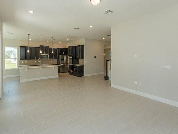 5th image of 10060 John Adams Way