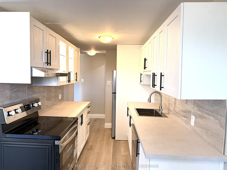 7 Riverview Blvd #104 — Photo 14
