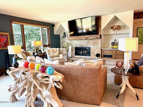 2nd image of 600 Sawatch Dr #209