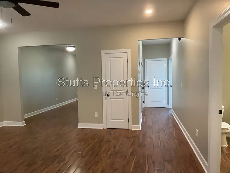 145 Bruin Dr #223 — Photo 6