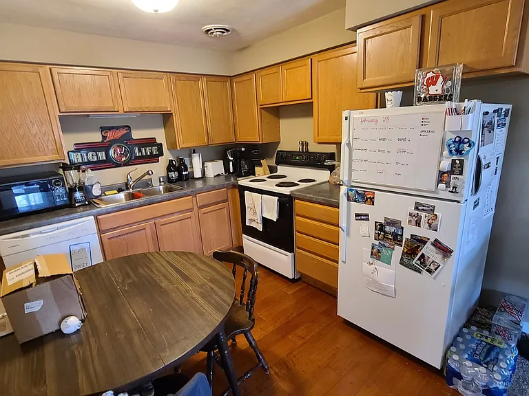 5708 Monona Dr — Photo 4
