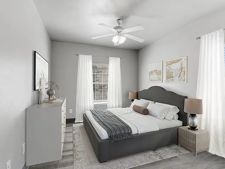 Almeda Park Apartments — Photo 12