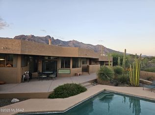 6720 N Altos Segundo, Tucson, AZ 85718