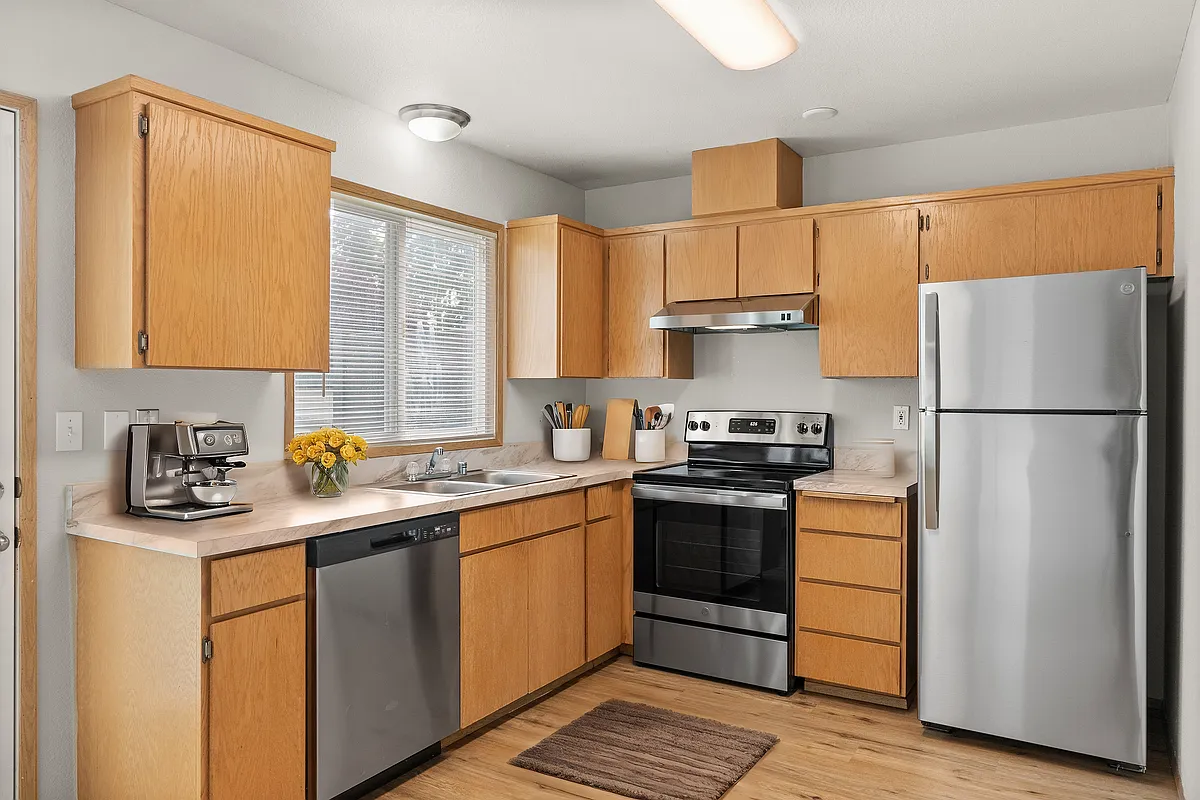 Mountain Park Townhomes - Mountain Park Townhomes