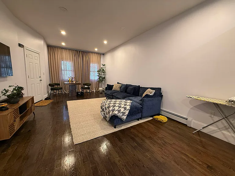 98 Sackman St #1 — Photo 10