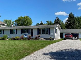 6856 Madison Ave, Hubbard Lake, MI 49747