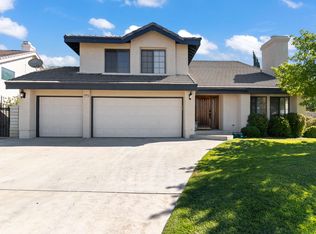 6556 Manzanita Dr, Palmdale, CA 93551