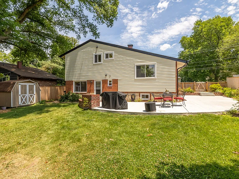 11834 Charles Rd — Photo 35