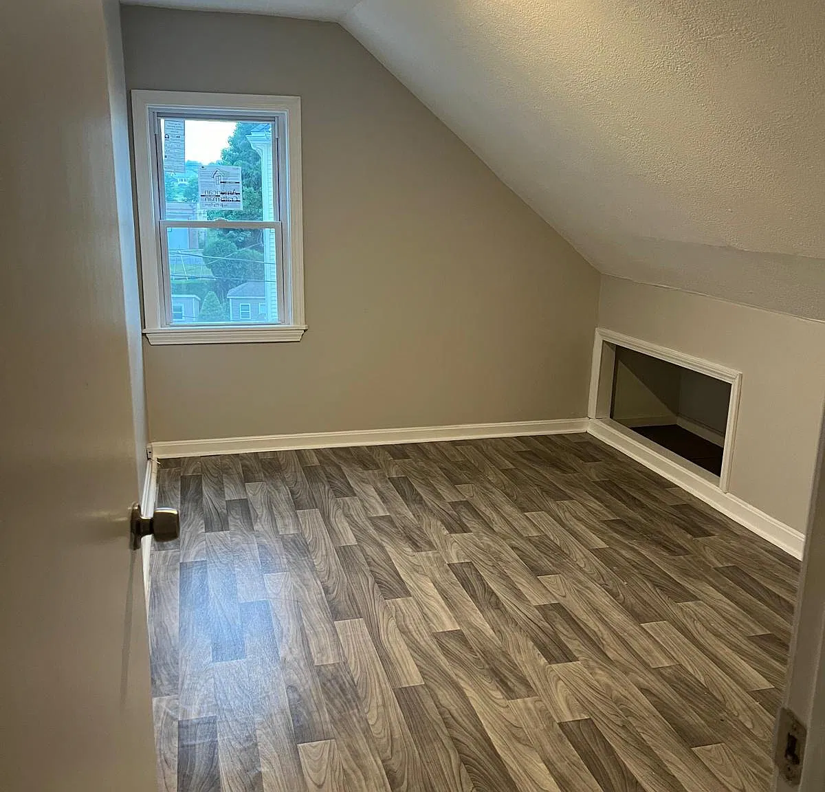 2 bed, 800 sqft, $1,550 — Photo 4