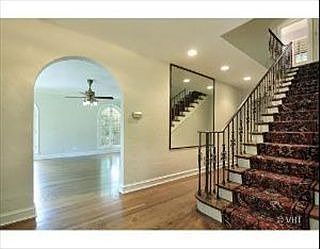 2nd image of 130 Euclid Ave