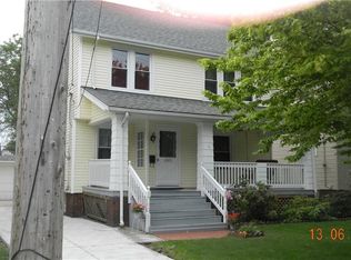 1285 Bonnieview Ave, Lakewood, OH 44107