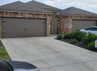 611 Jack Rabbit Ln #A/B, Buda, TX 78610