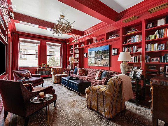 5th image of 33 E 70th St #3C
