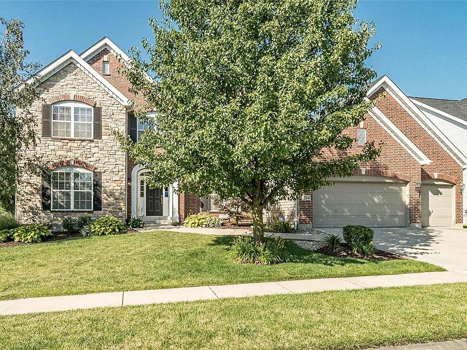 1st image of 264 Greycliff Bluff Dr