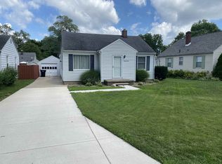 54324 Maple Lane Ave, South Bend, IN