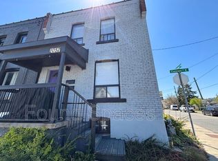 1052 Cannon St E, Hamilton, ON L8L2H8