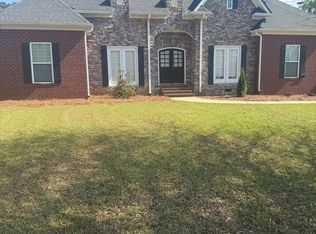 330 Greystone Dr, Milledgeville, GA 31061