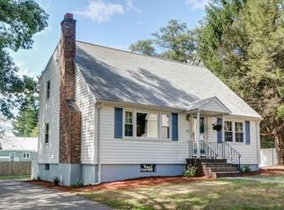 11 Harnden Rd, Billerica, MA 01821