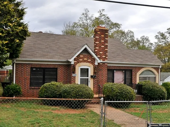 2028 Renner St, Charlotte, NC 28216