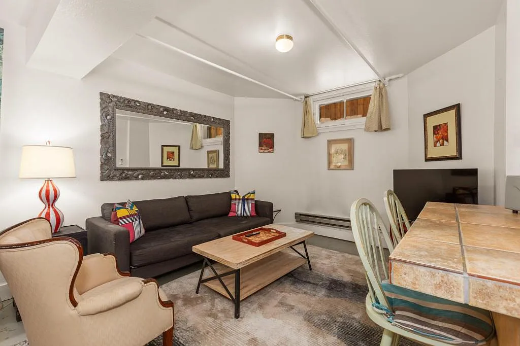 712 N 8th St #7 Boise ID 83702 — Photo 1