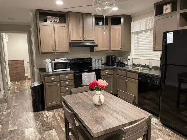 (undisclosed Address), Washington, NJ 07882