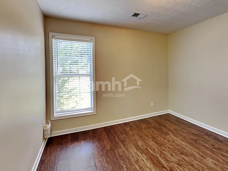 2103 Yarbrough Way — Photo 17