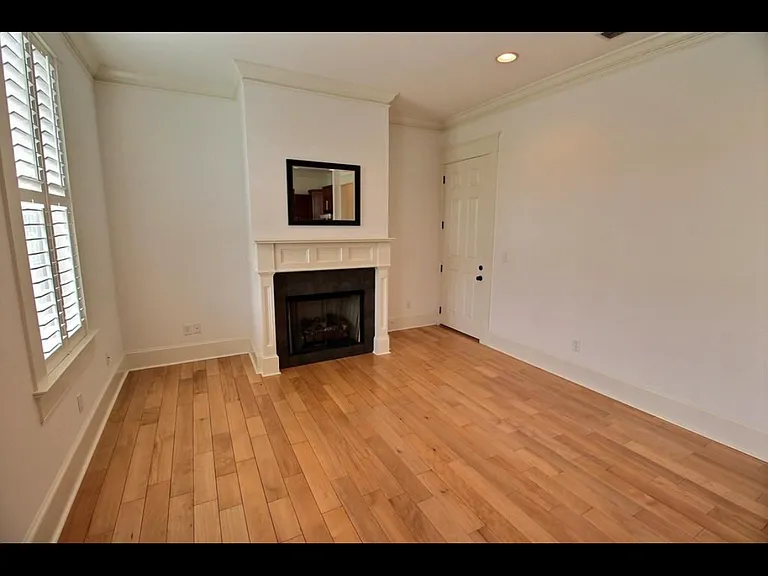 107 Butterfield St — Photo 2