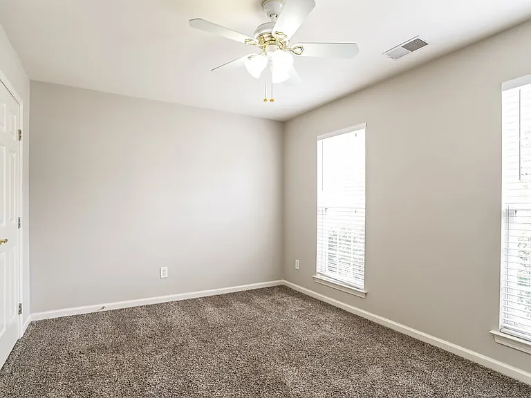 1109 Warren Red Way — Photo 13