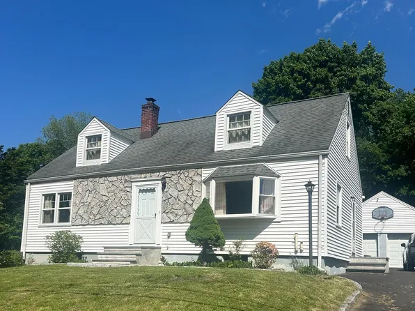 6 Topstone Drive, Danbury, CT 06810
