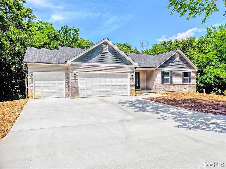 1st image of 417 Westwoods Rd