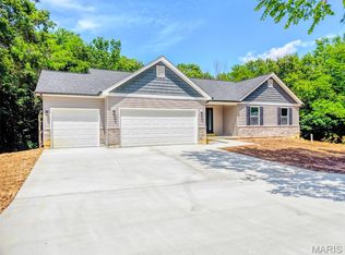 417 Westwoods Rd, Wright City, MO 63390