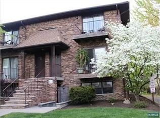 8 Sewall Ave #A003, Clifton, NJ 07011