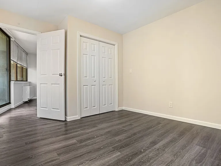 143 Hoyt St #1K — Photo 24