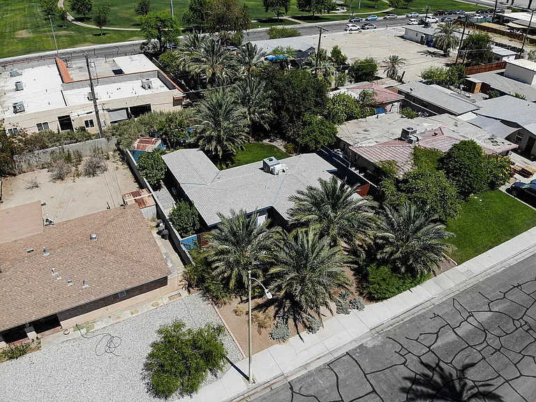 44828 Rubidoux St — Photo 36