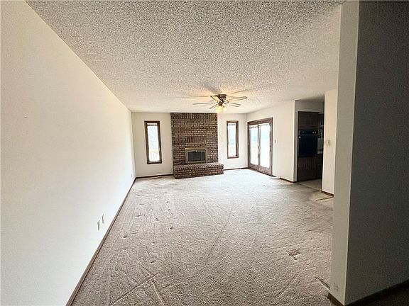 4th image of 2796 E Hardy Ln