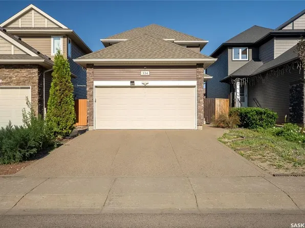 334 Dickson CRESCENT, Saskatoon, SK S7T 0T8
