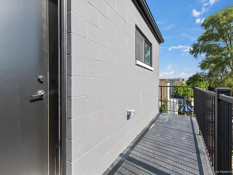 6517 S Drexel Ave #1 — Photo 15