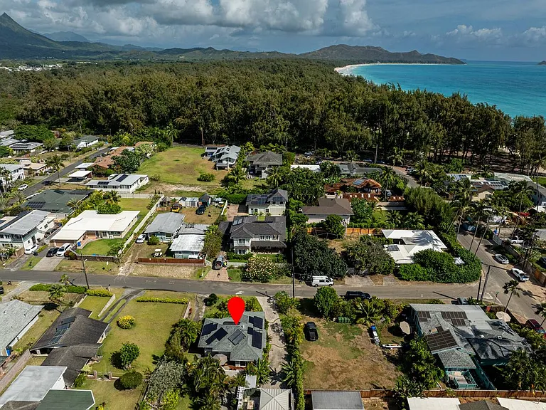 41-020 Ehukai St — Photo 18